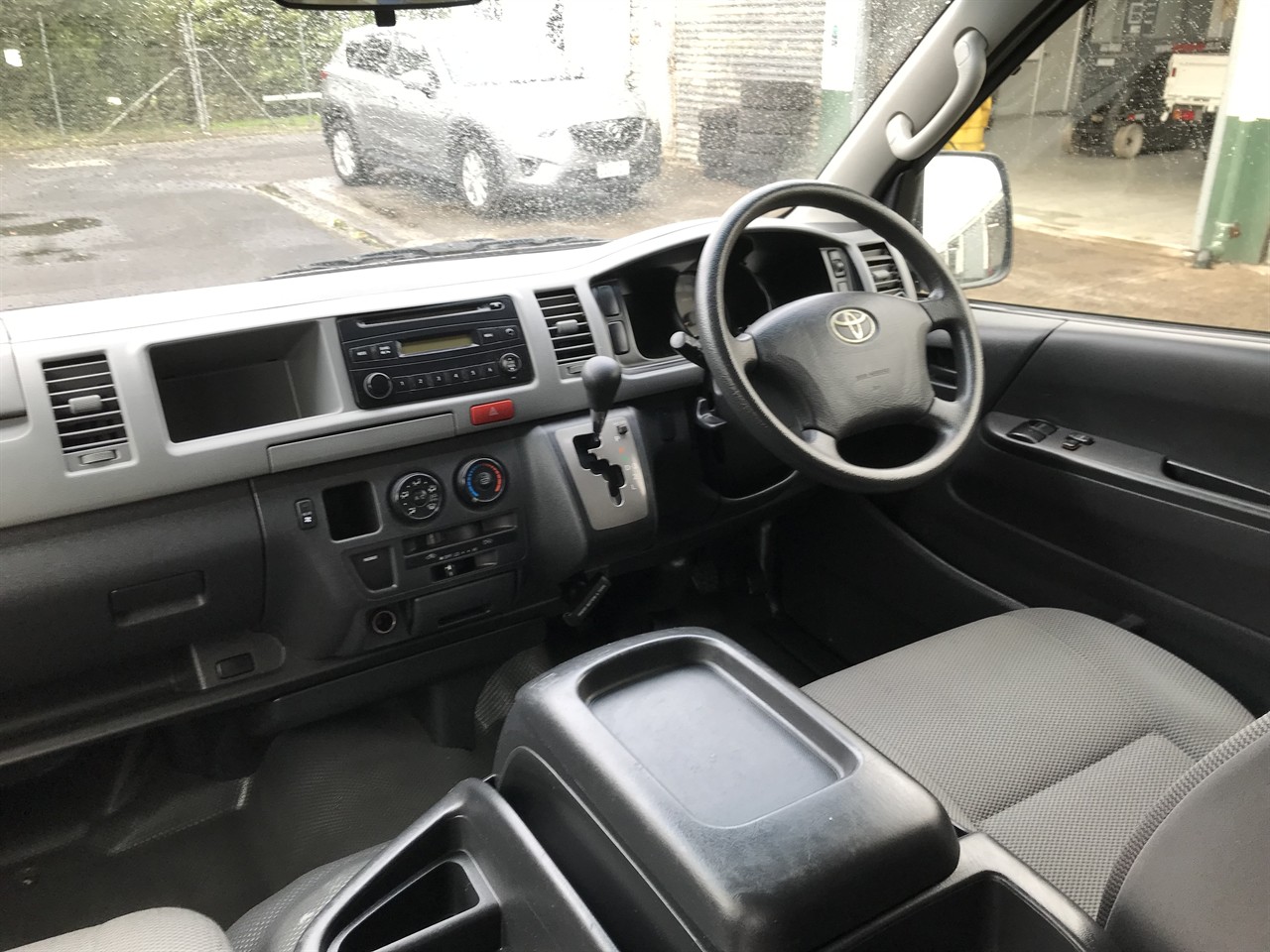 2013 Toyota Hiace