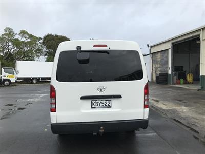 2013 Toyota Hiace - Thumbnail