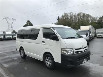 2013 Toyota Hiace - Thumbnail