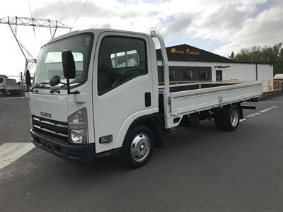 2013 Isuzu Elf - Thumbnail