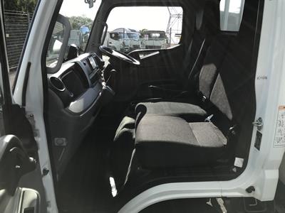 2019 Mitsubishi Canter - Thumbnail
