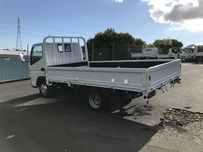 2019 Mitsubishi Canter - Thumbnail
