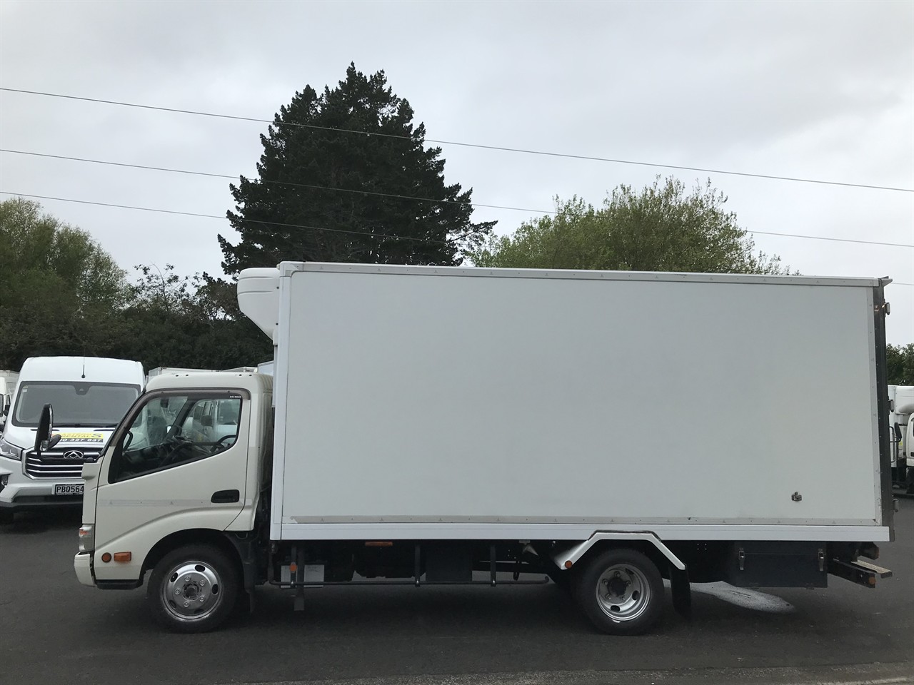 2016 Hino Dutro