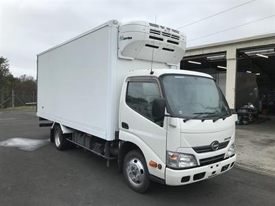 2016 Hino Dutro - Thumbnail