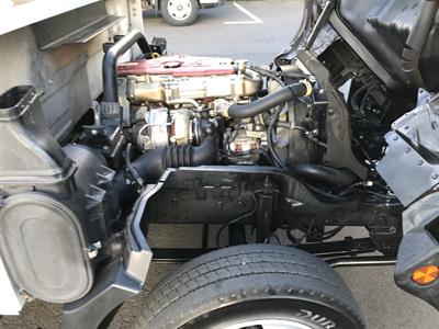 2016 Toyota Dyna - Thumbnail