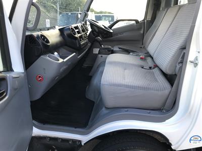 2016 Toyota Dyna - Thumbnail