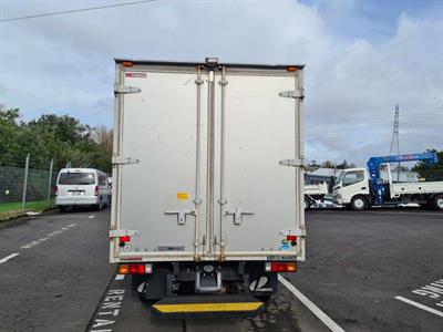 2019 Mitsubishi Canter - Thumbnail