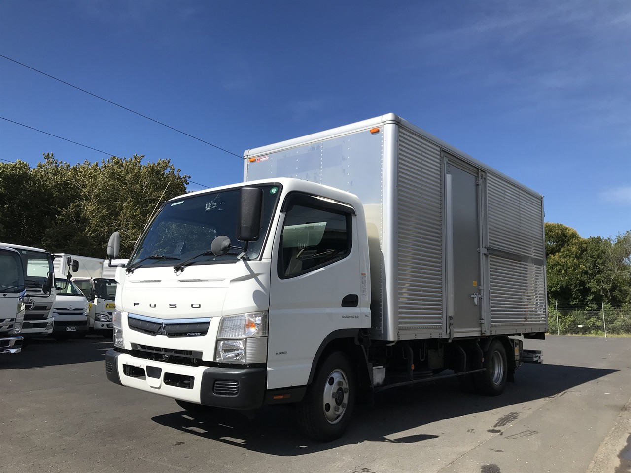 2020 Mitsubishi Canter