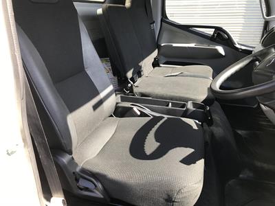 2020 Mitsubishi Canter - Thumbnail