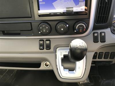 2020 Mitsubishi Canter - Thumbnail