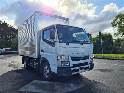 2019 Mitsubishi Canter - Thumbnail