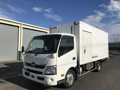 2017 Hino Dutro