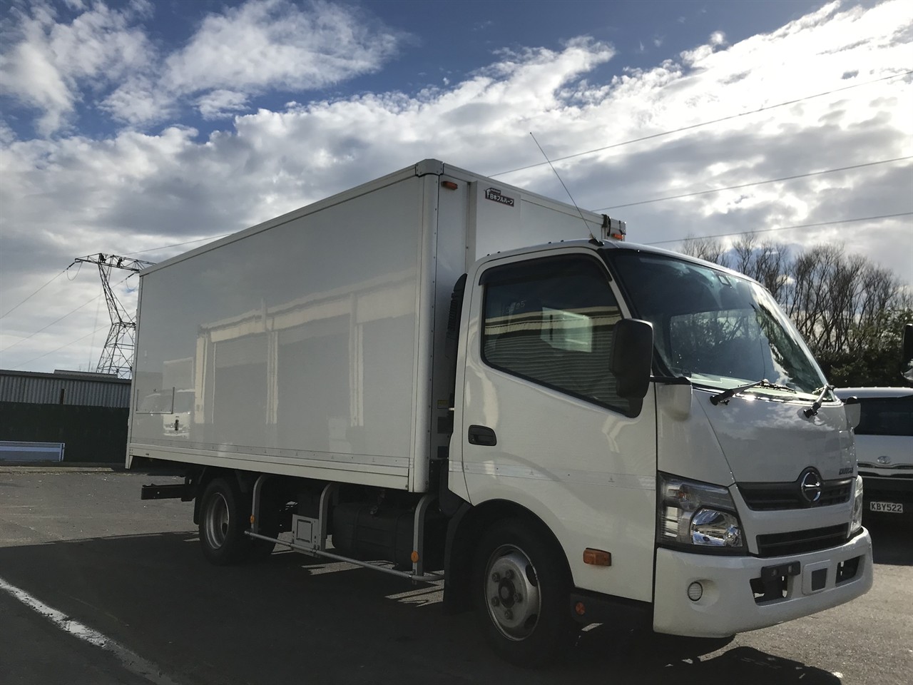2017 Hino Dutro