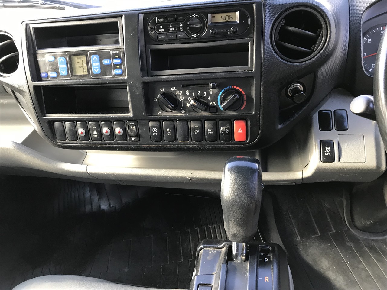 2017 Hino Dutro