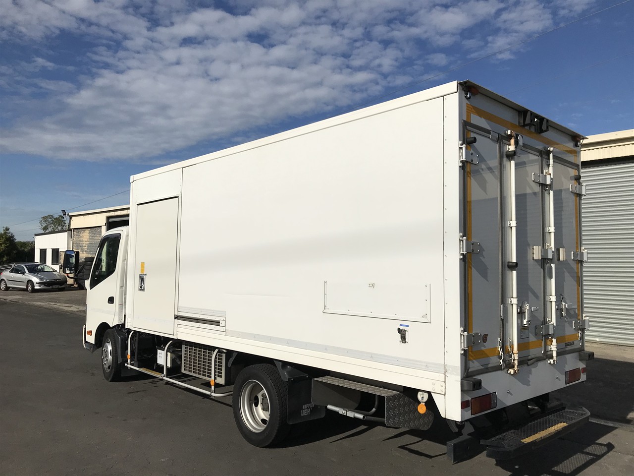 2017 Hino Dutro