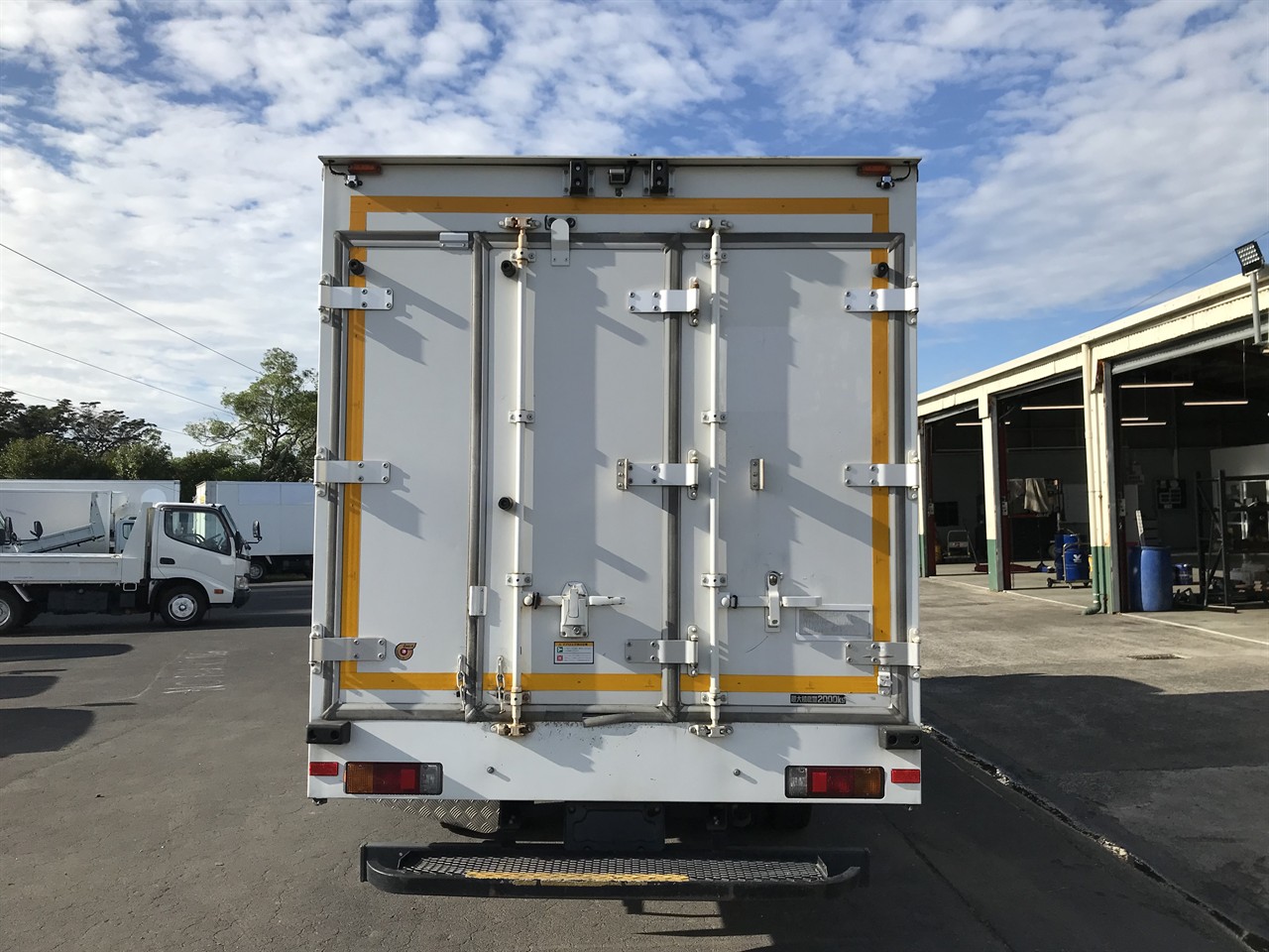 2017 Hino Dutro