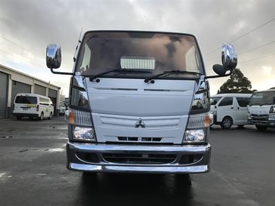 2016 Mitsubishi Canter - Thumbnail