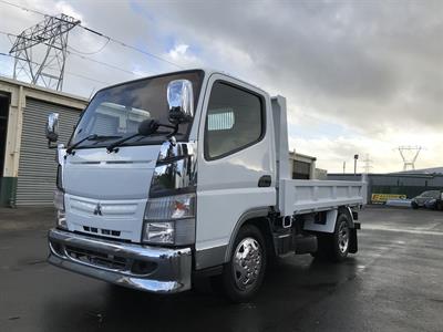 2016 Mitsubishi Canter - Thumbnail