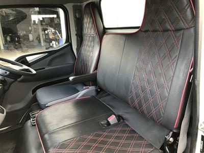 2016 Mitsubishi Canter - Thumbnail