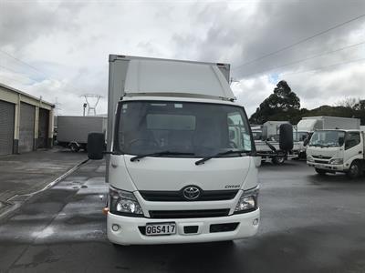 2017 Toyota Dyna - Thumbnail