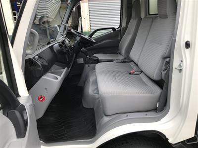 2017 Toyota Dyna - Thumbnail
