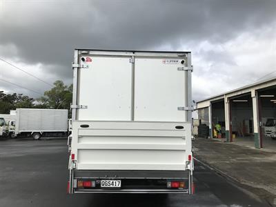 2017 Toyota Dyna - Thumbnail