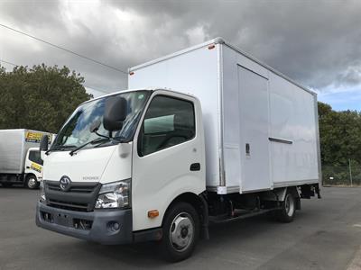 2017 Toyota Toyoace