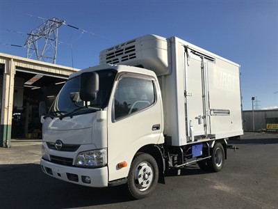 2014 Hino Dutro