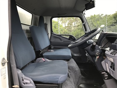 2017 Nissan Atlas - Thumbnail