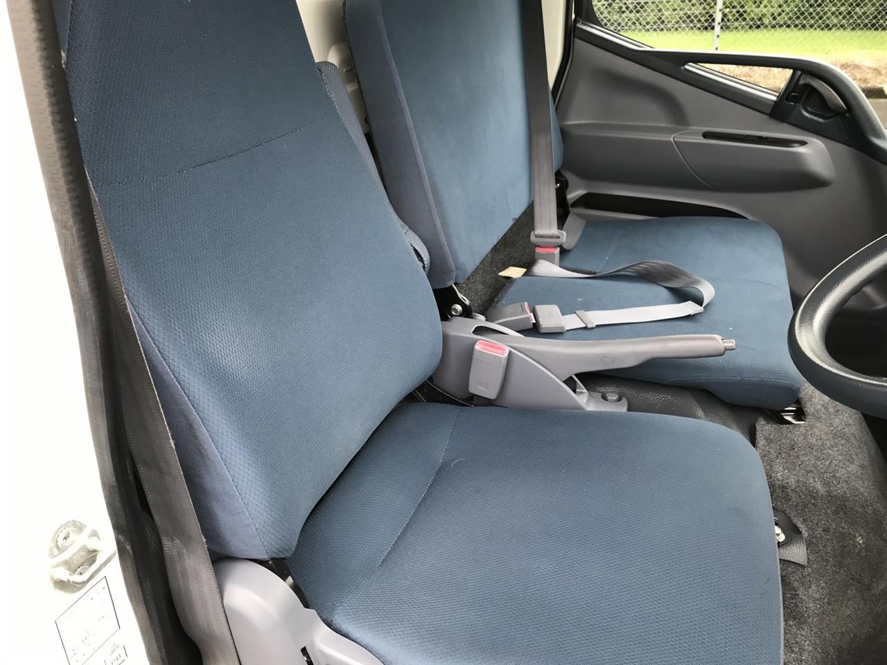 2016 Mitsubishi Canter