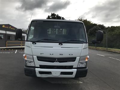 2015 Mitsubishi Canter - Thumbnail