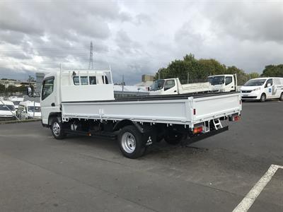 2015 Mitsubishi Canter - Thumbnail