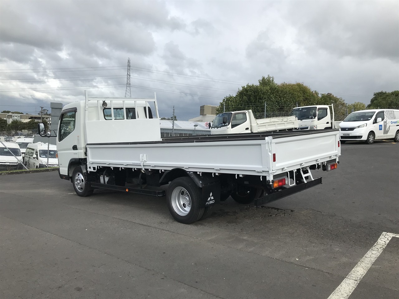 2015 Mitsubishi Canter