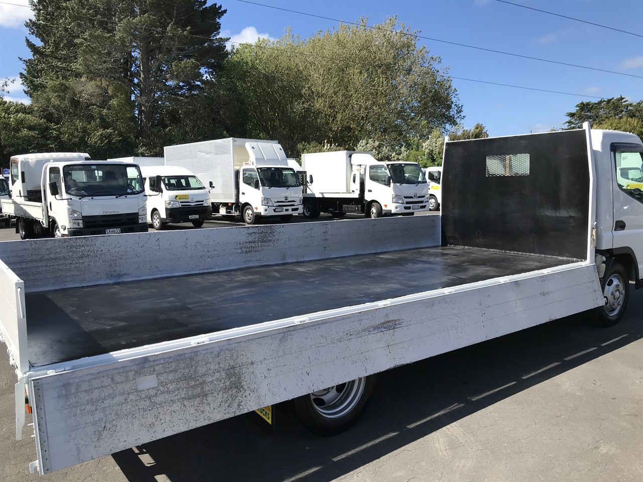 2021 Mitsubishi Canter