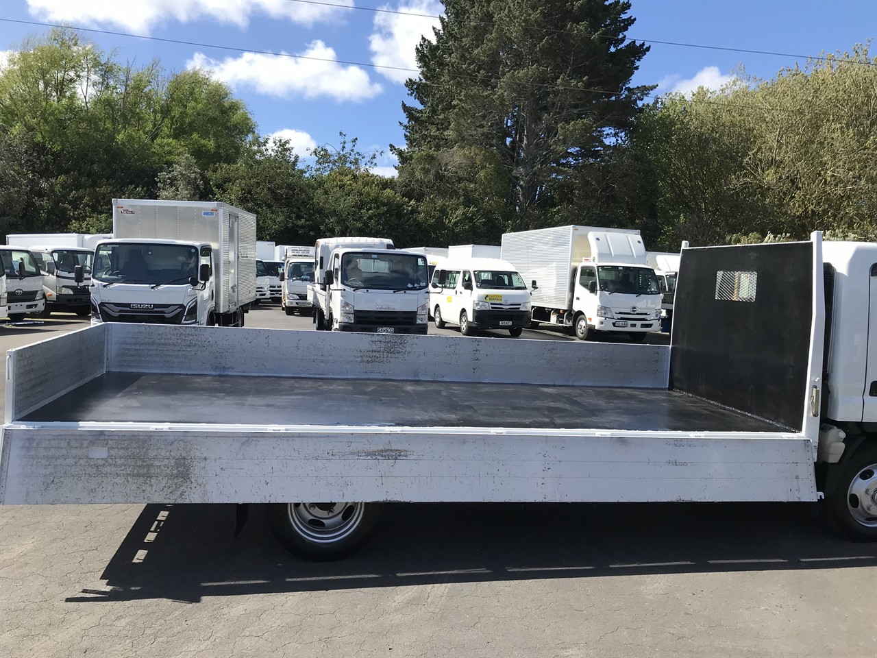 2021 Mitsubishi Canter