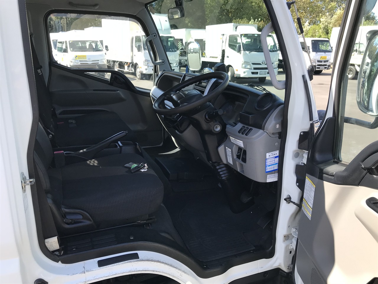 2021 Mitsubishi Canter