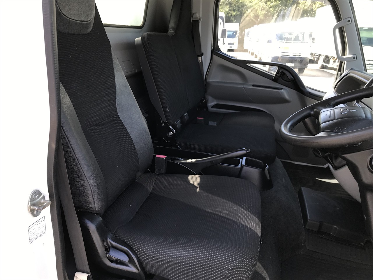 2021 Mitsubishi Canter