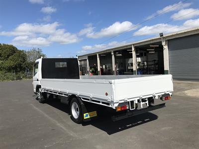 2021 Mitsubishi Canter - Thumbnail