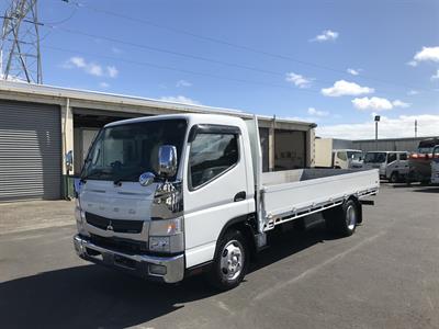 2021 Mitsubishi Canter - Thumbnail