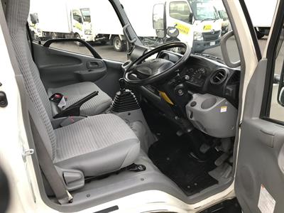 2014 Toyota Dyna - Thumbnail