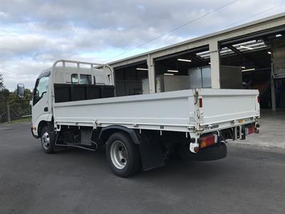 2014 Toyota Dyna - Thumbnail