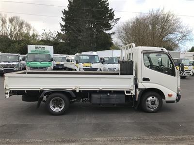 2014 Toyota Dyna - Thumbnail