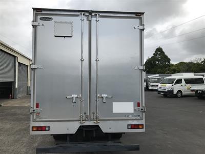 2017 Nissan Atlas - Thumbnail