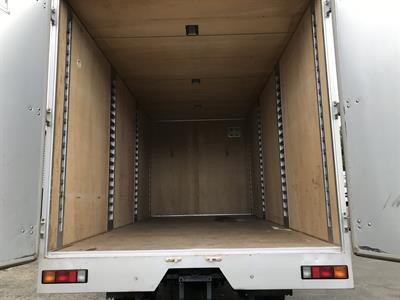 2017 Nissan Atlas - Thumbnail