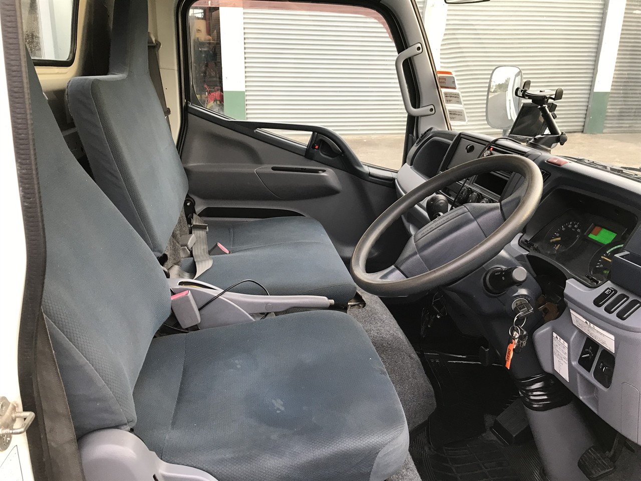 2013 Mitsubishi Canter