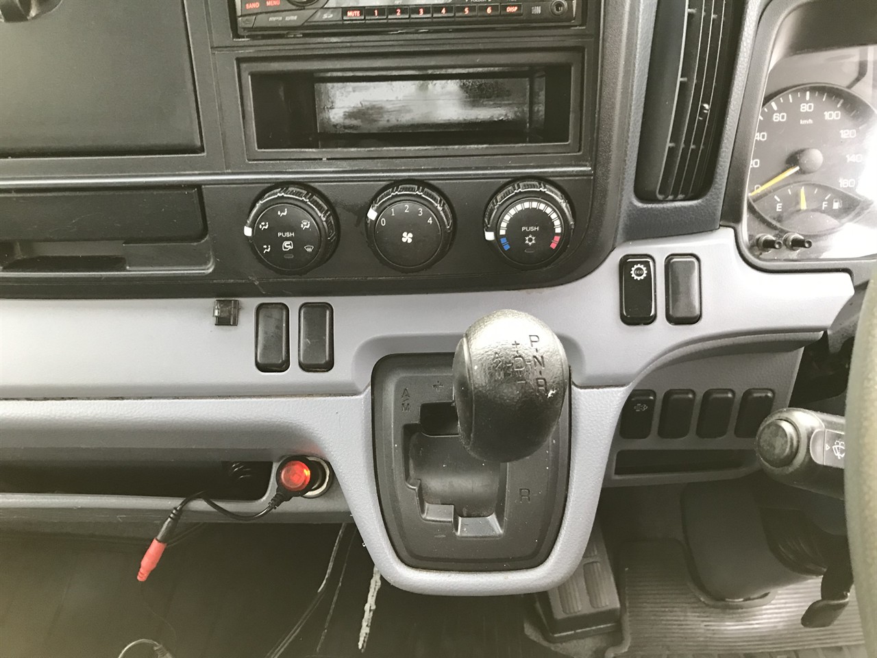 2013 Mitsubishi Canter