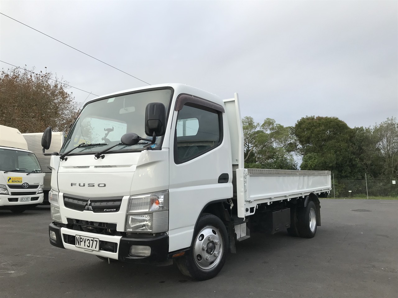 2013 Mitsubishi Canter