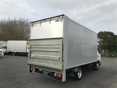 2019 Toyota Dyna - Thumbnail