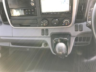 2016 Mitsubishi Canter - Thumbnail