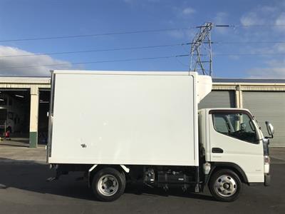 2016 Mitsubishi Canter - Thumbnail
